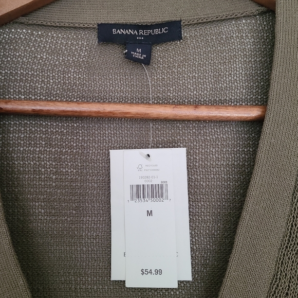 BOGO! Banana Republic Lightweight Olive Green Cardigan Size M - Picture 2 of 2